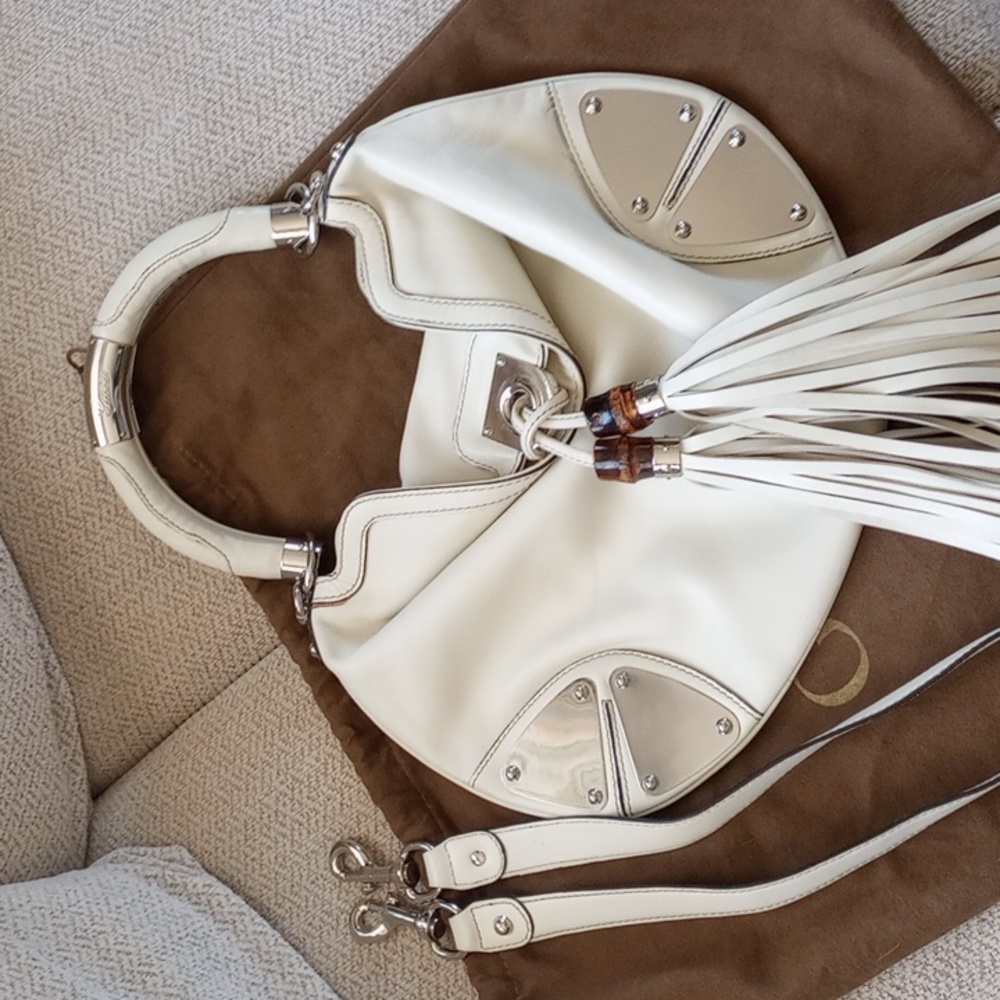 Authentic Gucci Indy crossbody bag